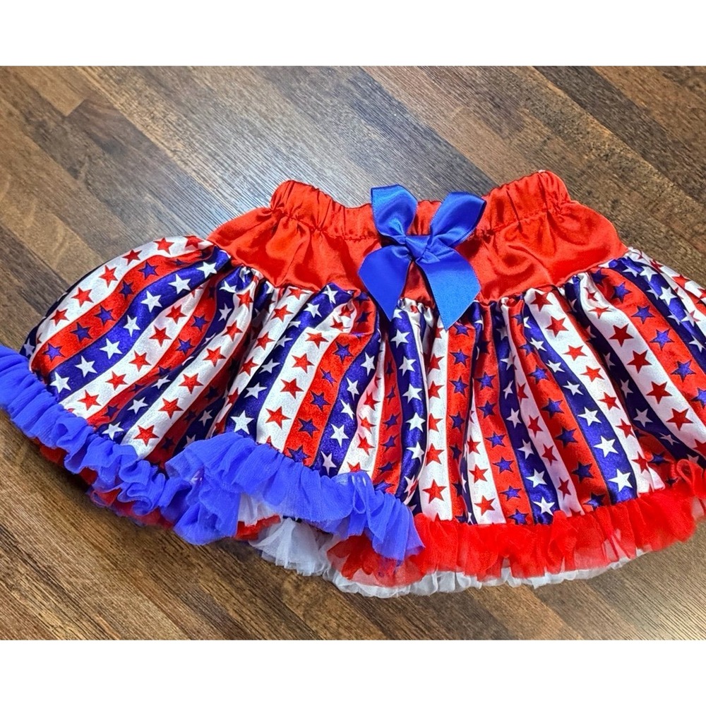Baby girl toddler 4th of July Tutu.  Layers of tulle.  Adjustable waist.